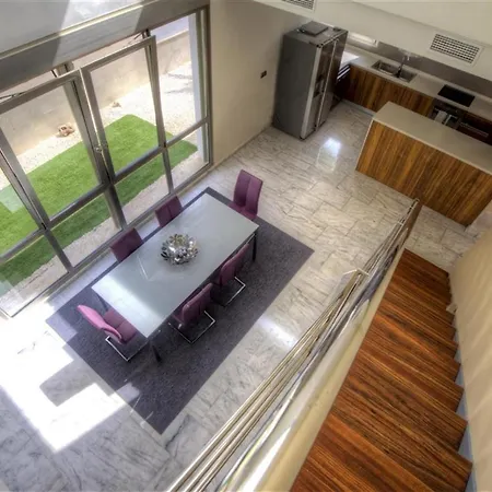 Modern Frontline Golf Algorfa