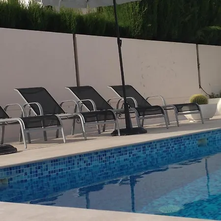 Βίλα Modern Frontline Golf *