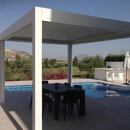 Villa Modern Frontline Golf